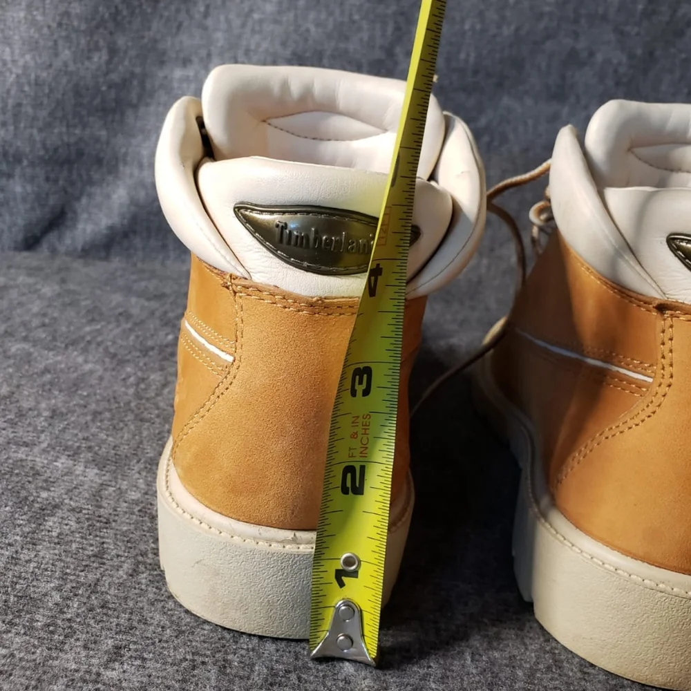 Timberland Boys tan boots Size 3.5 - Picture 4 of 12